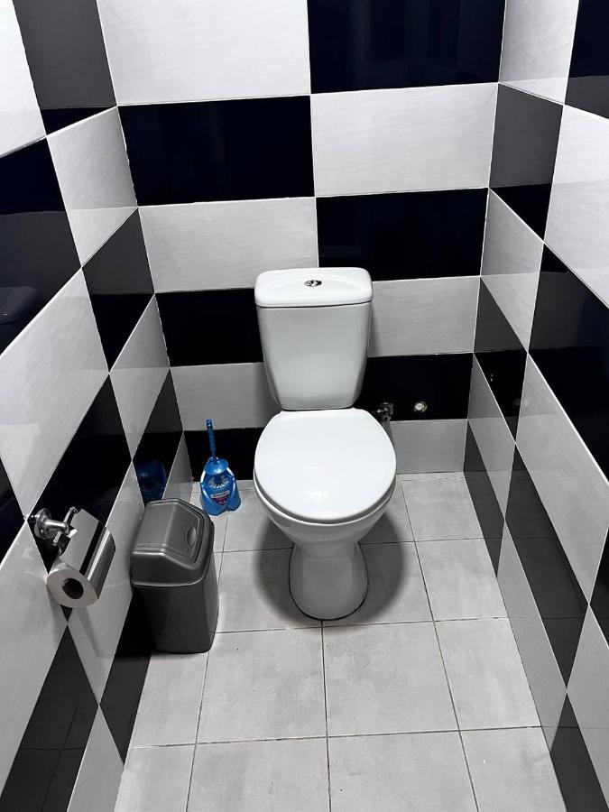 Tbil Home Hostel Tbilisi Zewnętrze zdjęcie